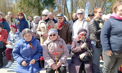 На воинском мемориале на ул. Солодухина