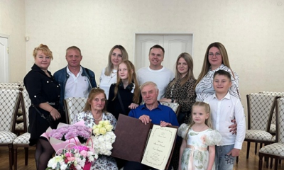 ЗОЛОТУЮ свадьбу отметила семья Ушаковых